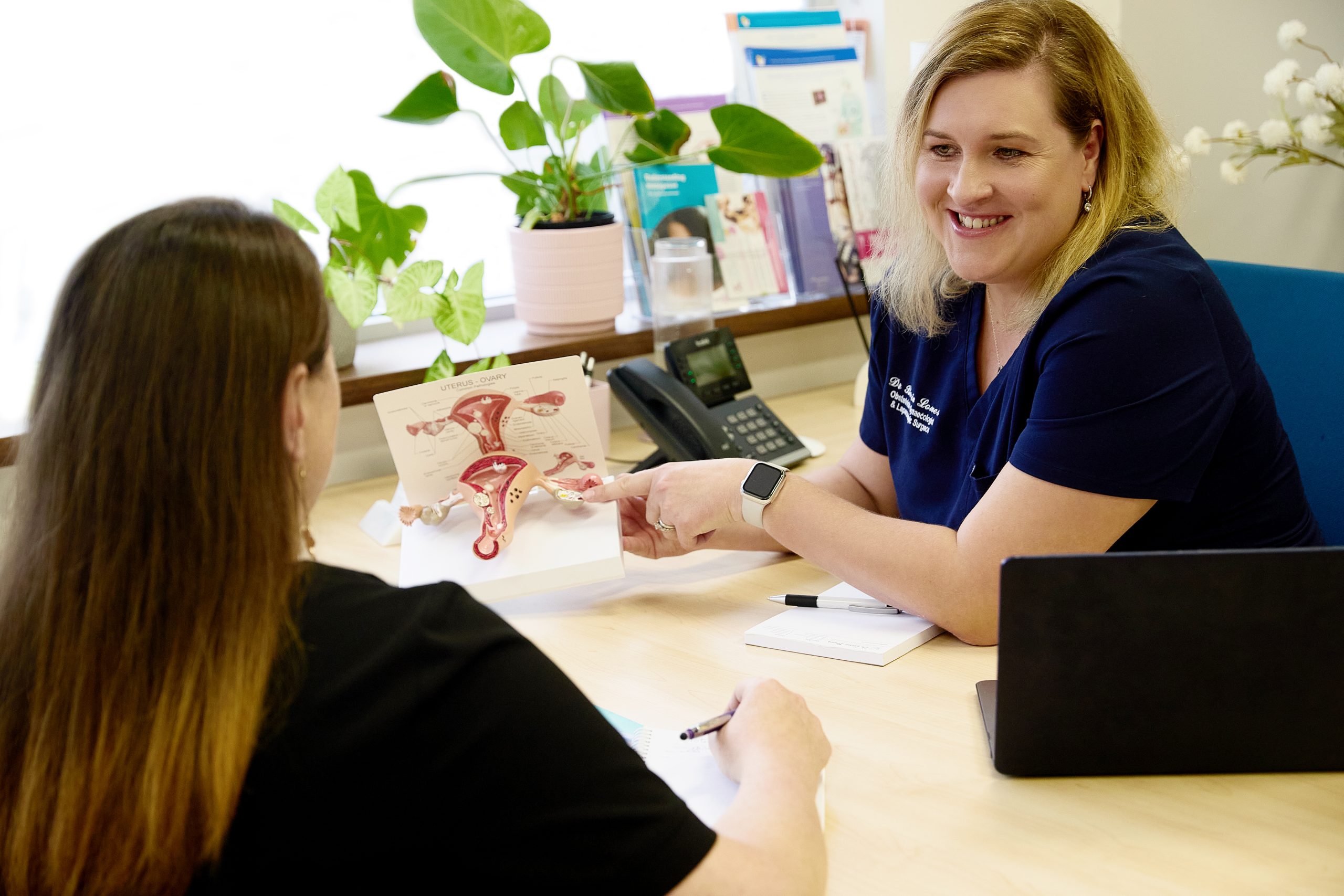 Dr Basia Lowes | Obstetrician, Gynaecologist & Advanced Laparoscopic Surgeon | Sydney
